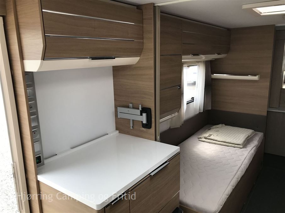 Adria Adora 572 UT