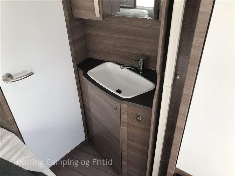 Knaus Sport 450 FU - Silver Selection