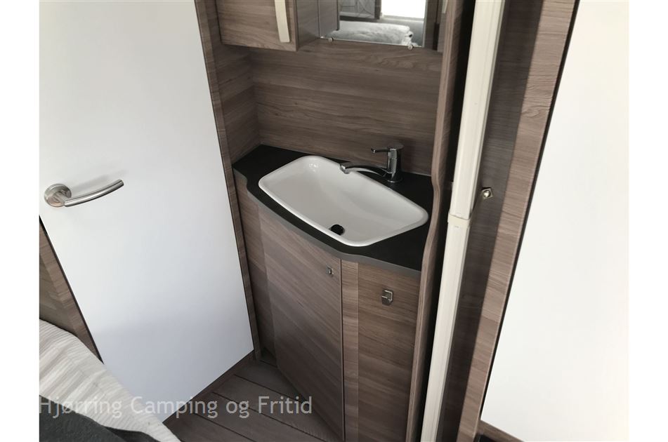 Knaus Sport 450 FU - Silver Selection
