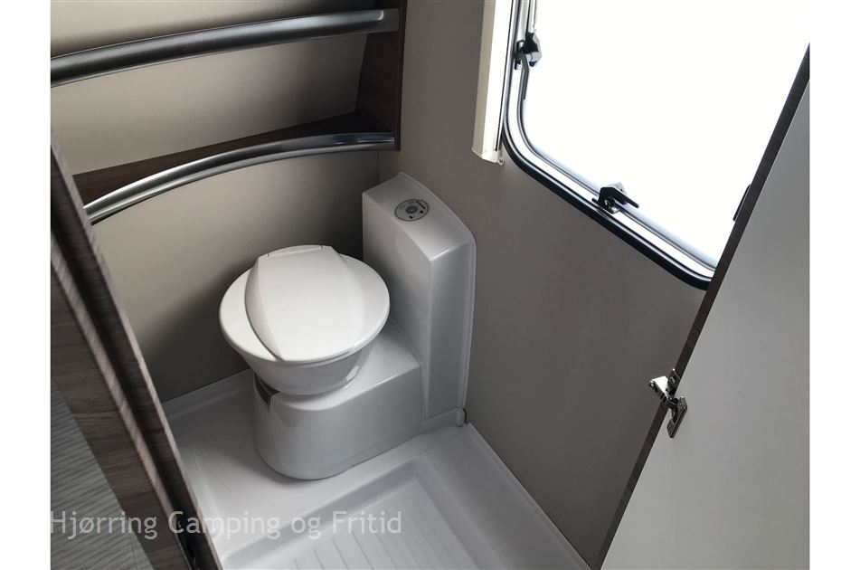 Knaus Sport 450 FU - Silver Selection