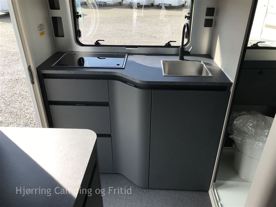 Adria Action 391 LH Sport