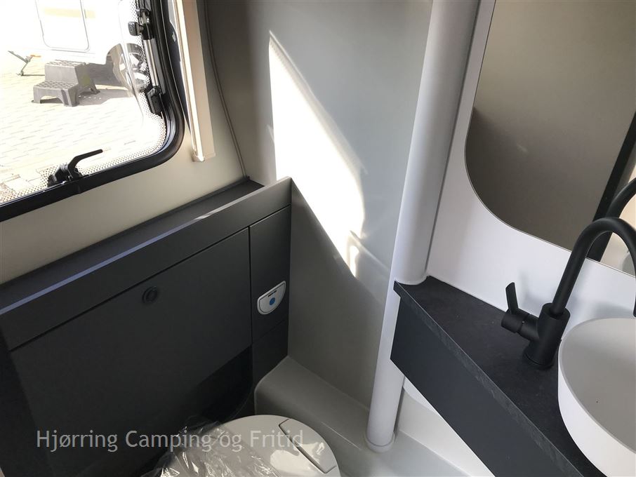 Adria Action 391 LH Sport