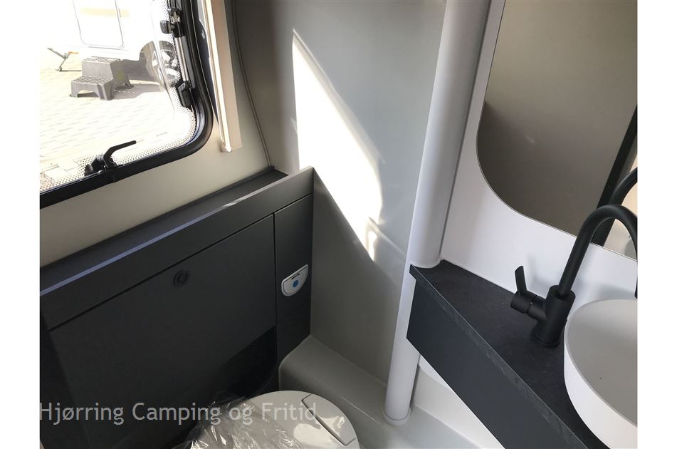 Adria Action 391 LH Sport