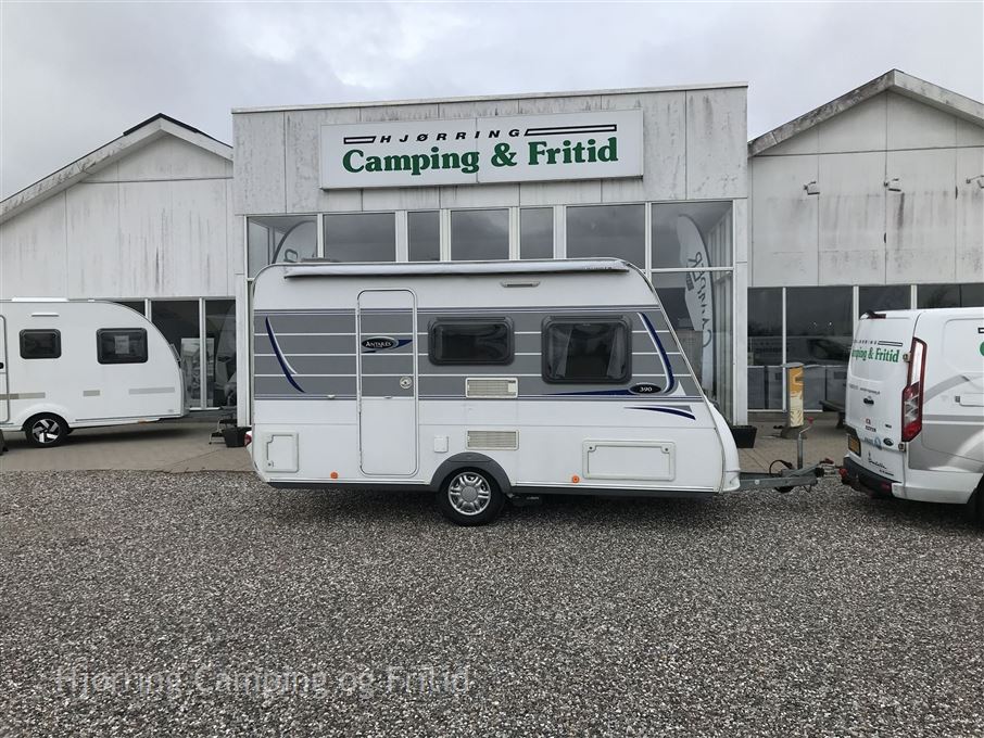 Caravelair Antares 390