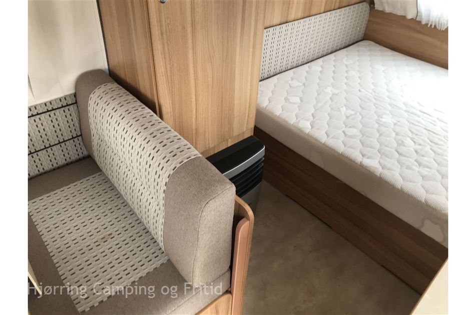 Caravelair Antares 390