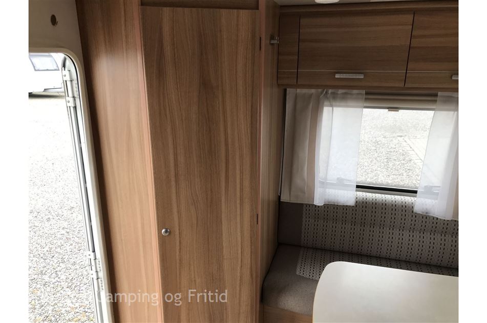 Caravelair Antares 390