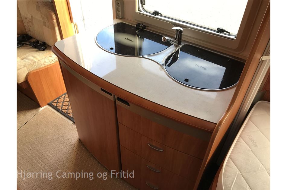 Hobby Excellent 460 LU