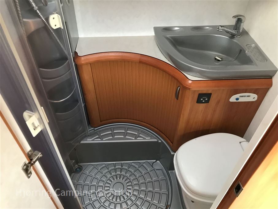 Hobby Excellent 460 LU