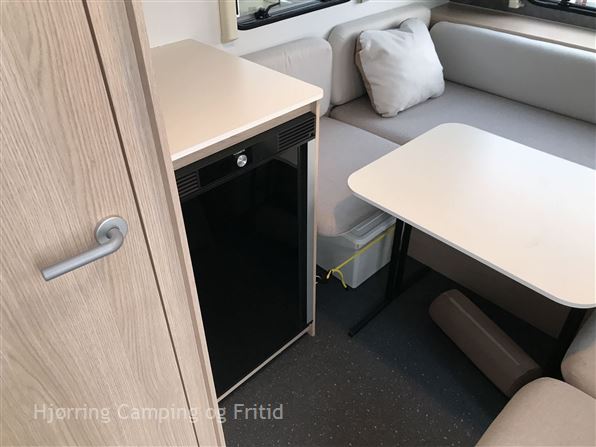 Adria Aviva Lite 300