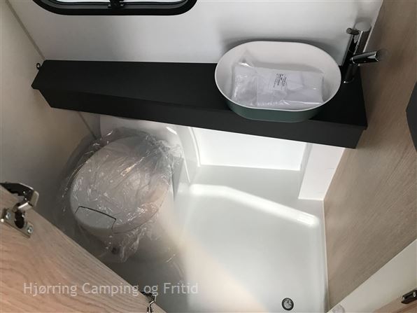 Adria Aviva Lite 300