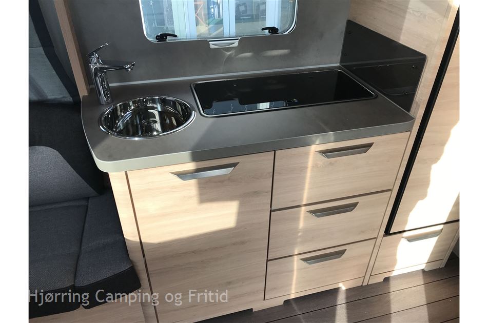 Knaus Südwind 500 FU "60 Years Celebration"