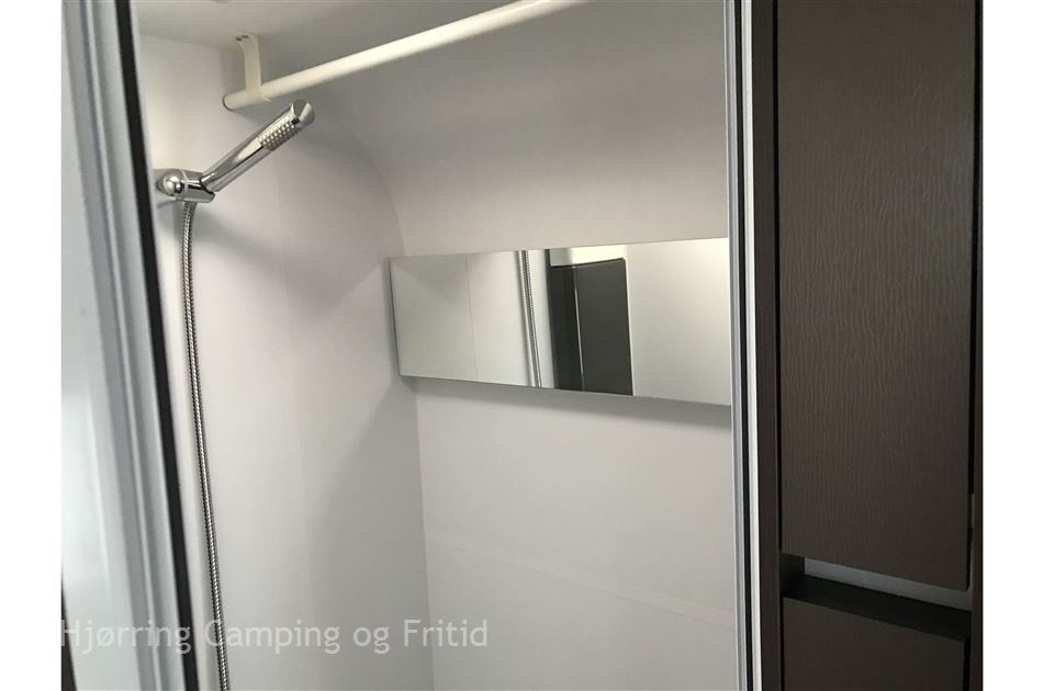 Adria Alpina 663 HT Alde Centralvarme