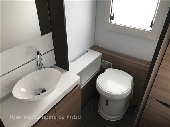 Adria Alpina 663 HT Alde Centralvarme