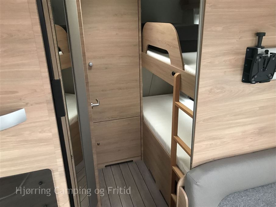 Knaus Sudwind 500 QDK "60 YEARS"