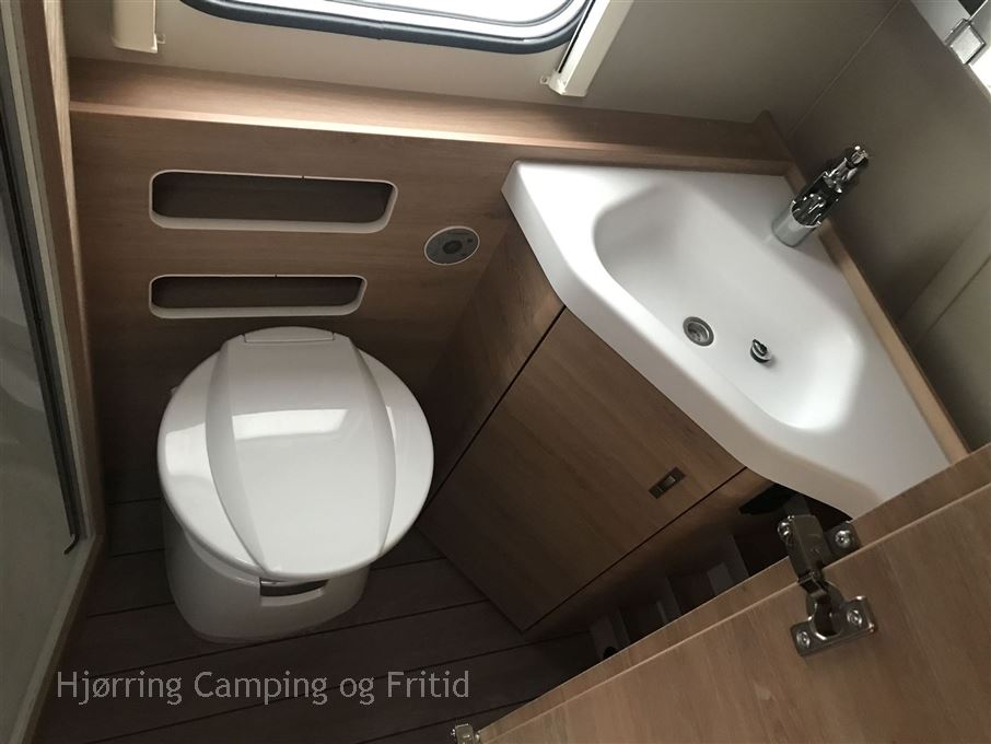 Knaus Sudwind 500 QDK "60 YEARS"