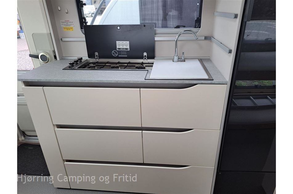 Adria Adora 573 PT