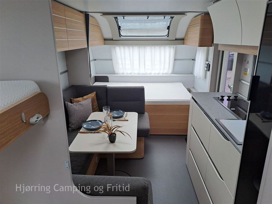 Adria Adora 573 PT