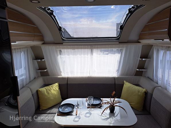 Adria Adora Supreme 502 UL