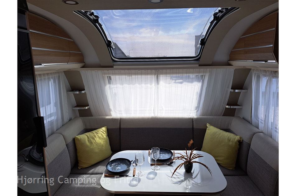 Adria Adora Supreme 502 UL