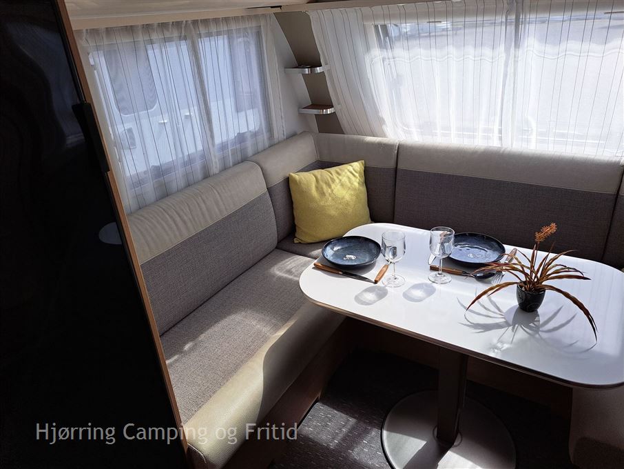 Adria Adora Supreme 502 UL