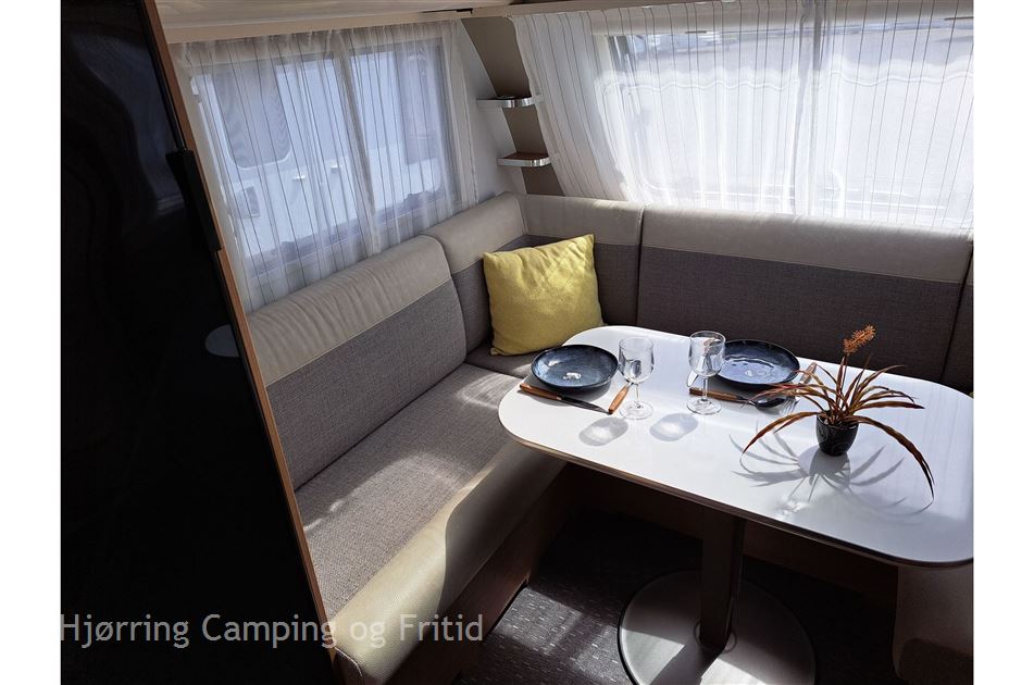 Adria Adora Supreme 502 UL