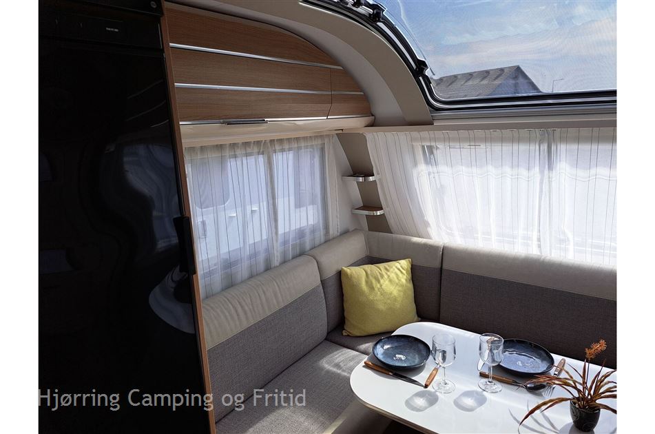 Adria Adora Supreme 502 UL