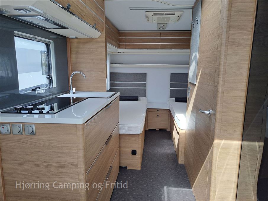 Adria Adora Supreme 502 UL