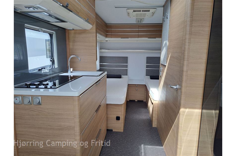 Adria Adora Supreme 502 UL
