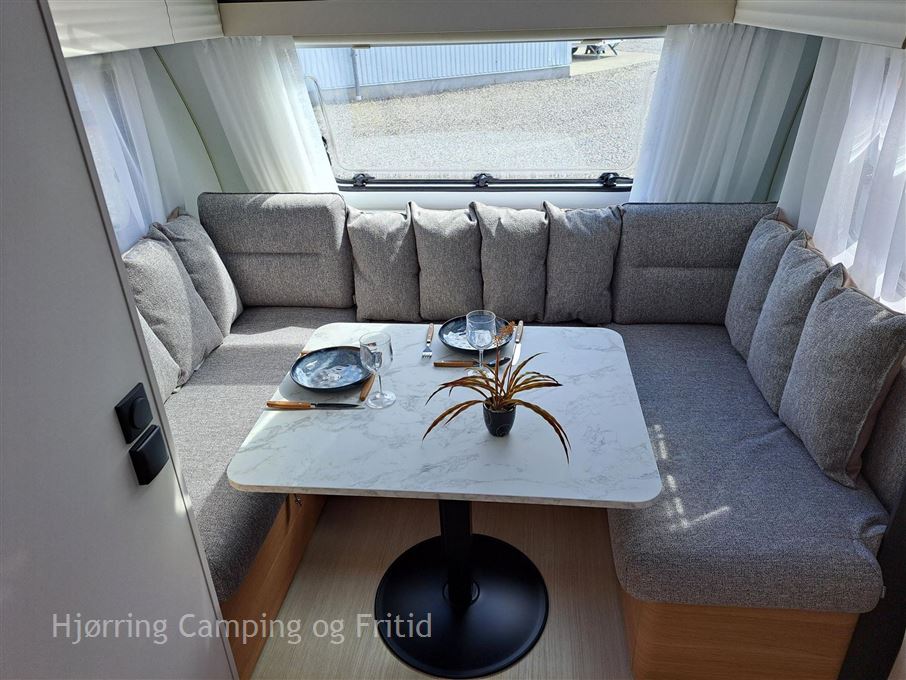 Adria Adora 532 UL