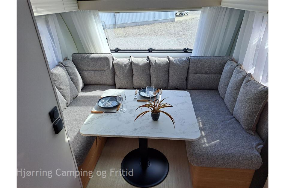 Adria Adora 532 UL