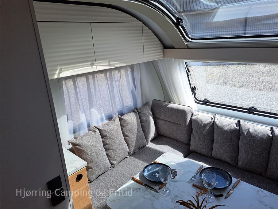 Adria Adora 532 UL