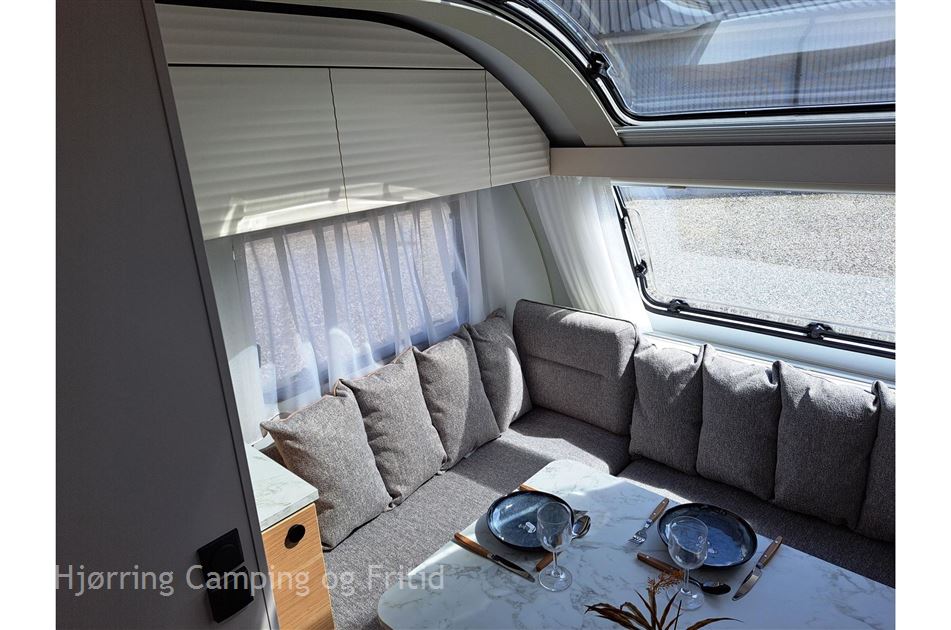 Adria Adora 532 UL