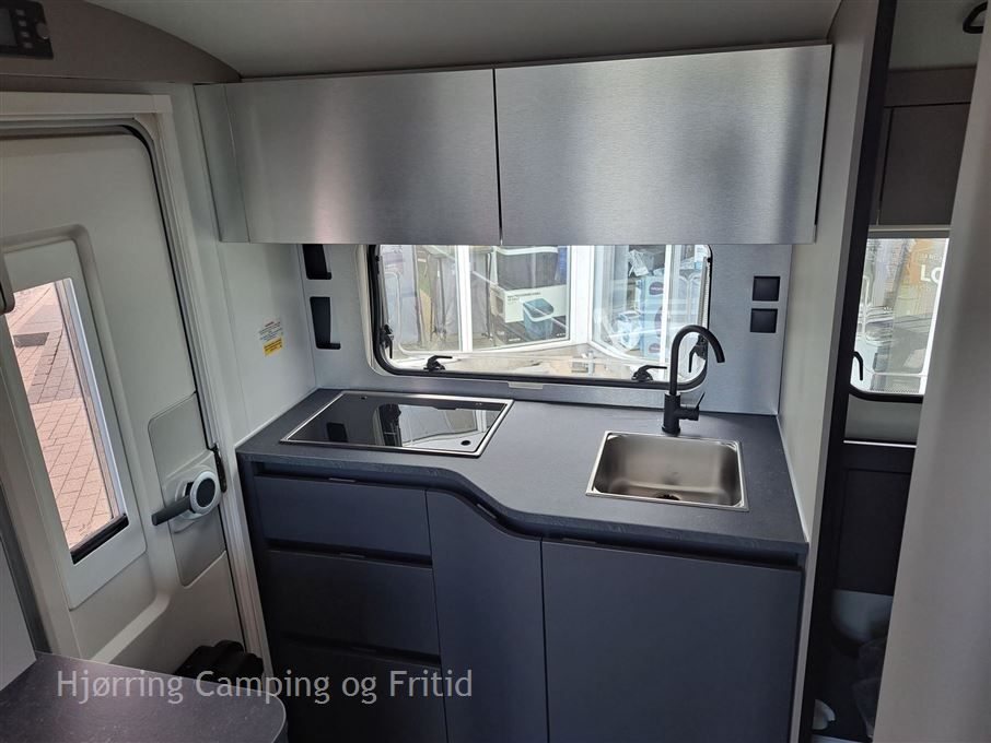 Adria Action 391 LH Sport