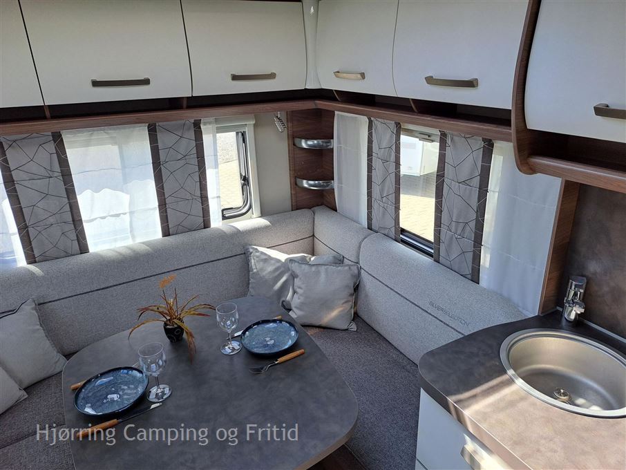 Knaus Sport 450 FU - Silver Selection