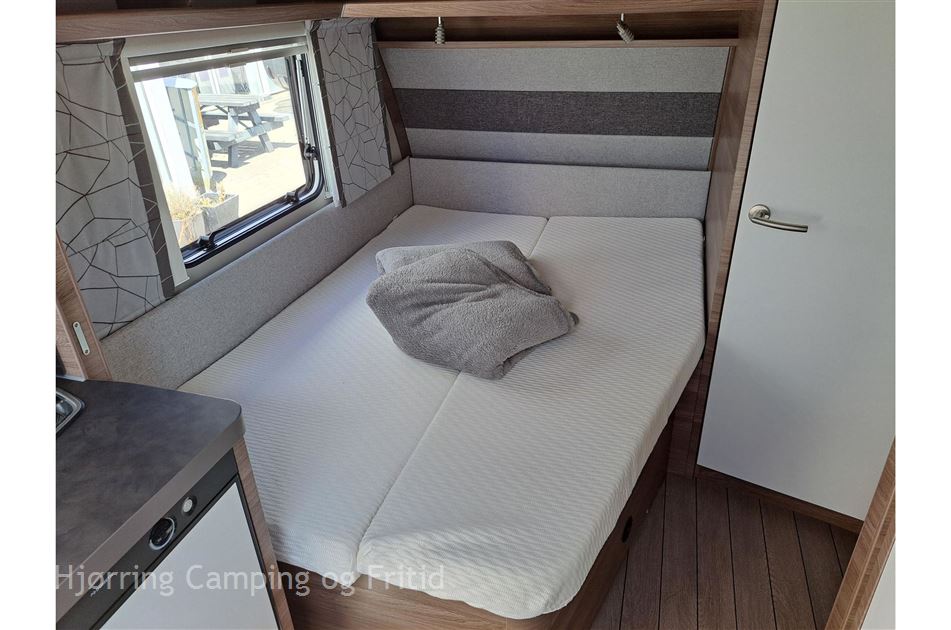 Knaus Sport 450 FU - Silver Selection