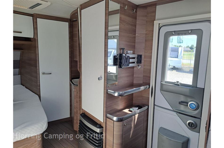 Knaus Sport 450 FU - Silver Selection