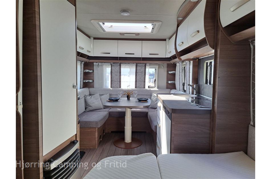 Knaus Sport 450 FU - Silver Selection