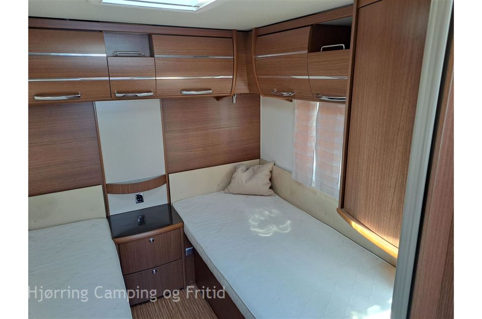 Adria Alpina 563 UL