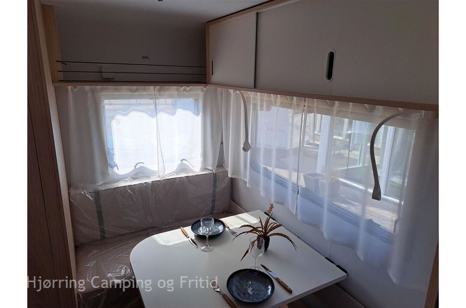Adria Aviva 400 PS