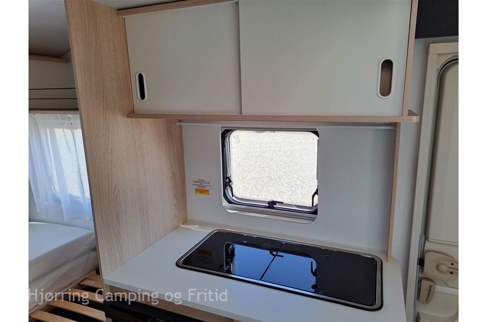 Adria Aviva 400 PS