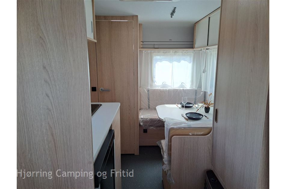 Adria Aviva 400 PS