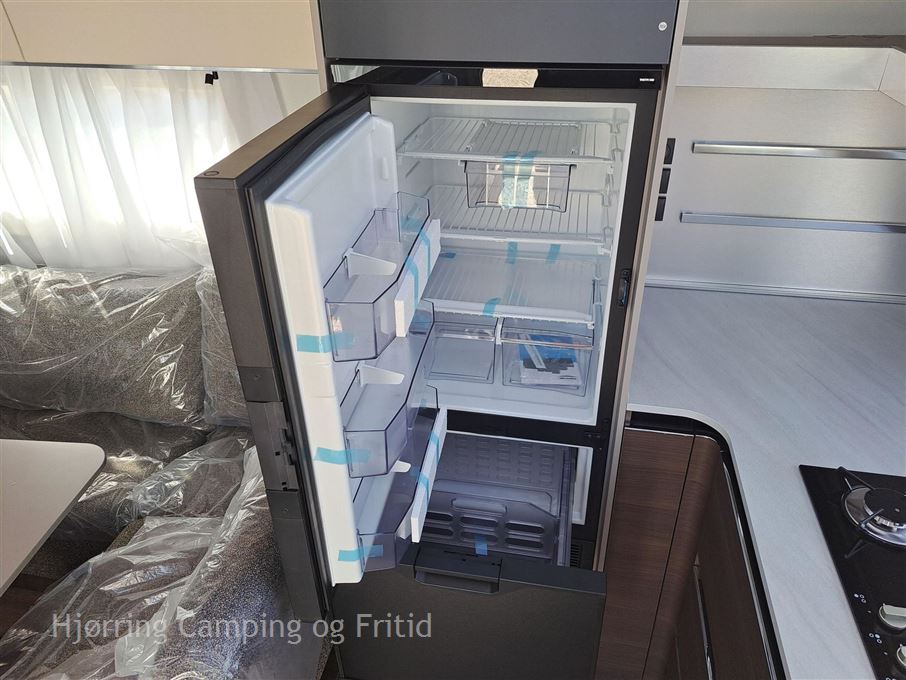 Adria Alpina 663 HT TWIN AXEL
