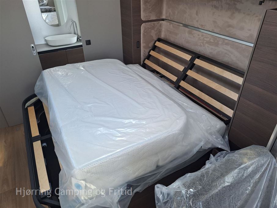 Adria Alpina 663 HT TWIN AXEL