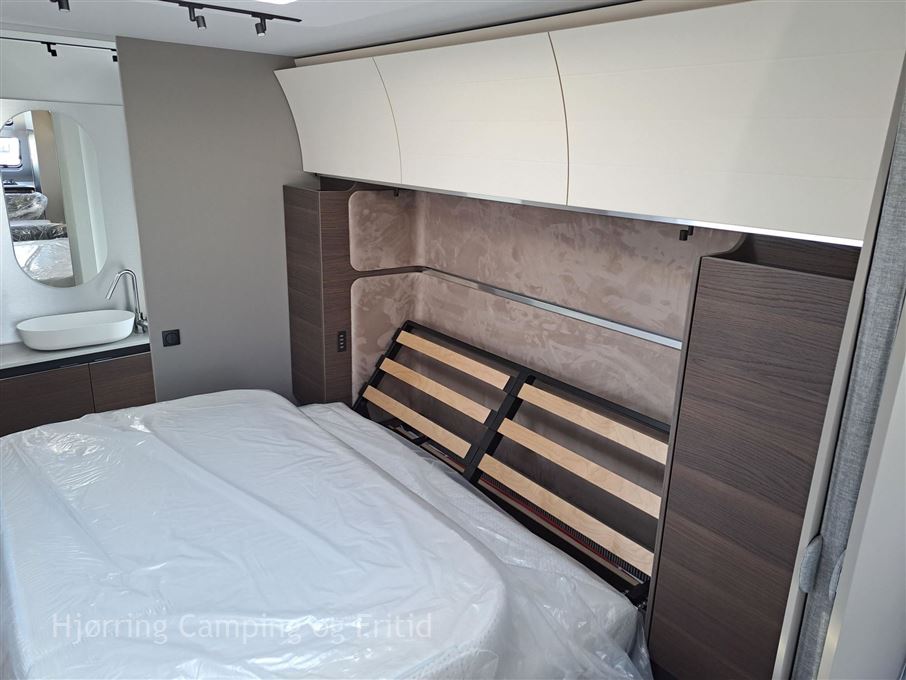 Adria Alpina 663 HT TWIN AXEL