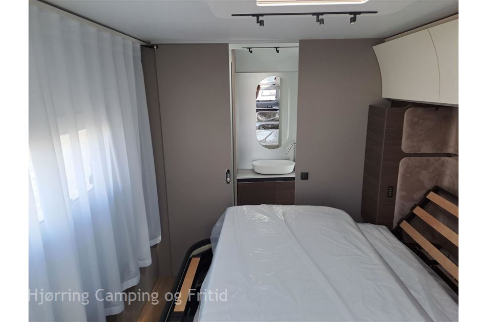 Adria Alpina 663 HT TWIN AXEL