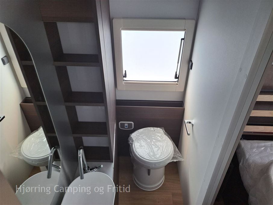Adria Alpina 663 HT TWIN AXEL
