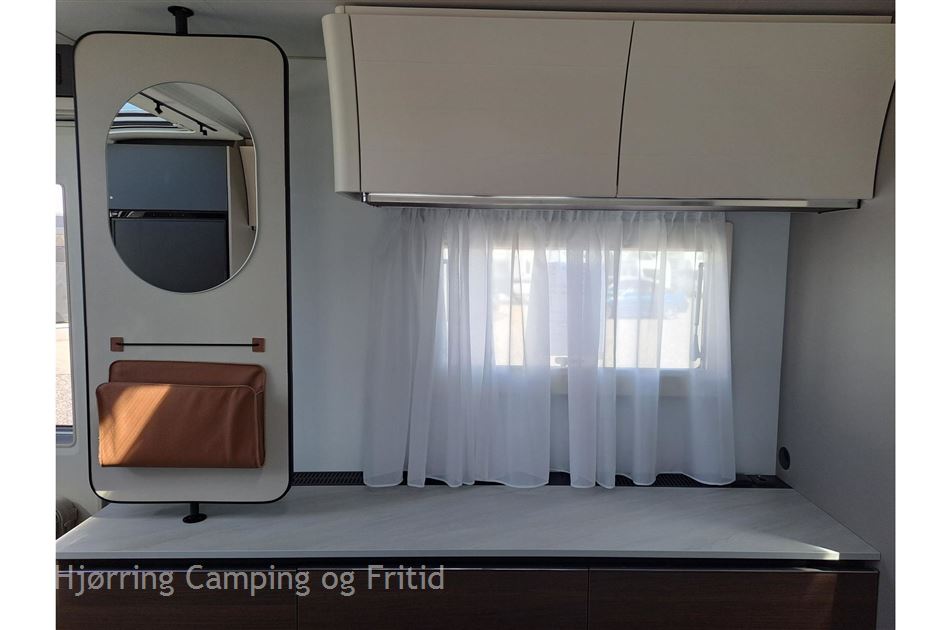 Adria Alpina 663 HT TWIN AXEL