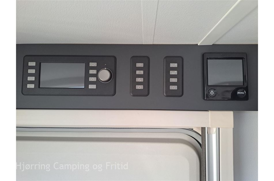 Adria Alpina 663 HT TWIN AXEL