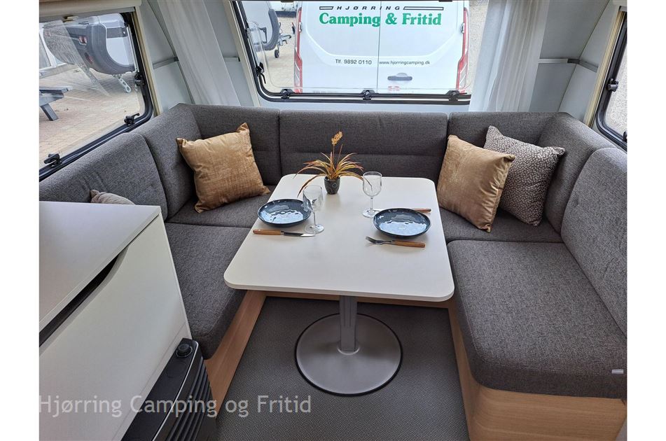Adria Adora 542 UL