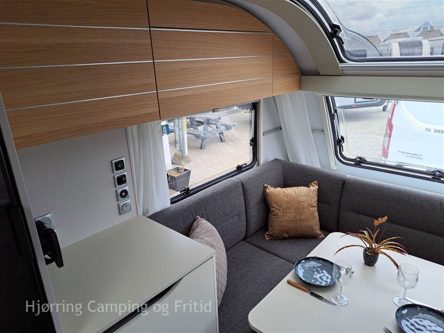 Adria Adora 542 UL